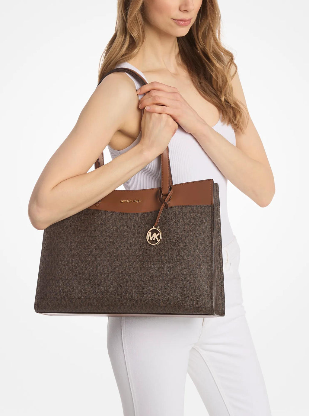 Jet Set Large Signature Logo Tote Bag