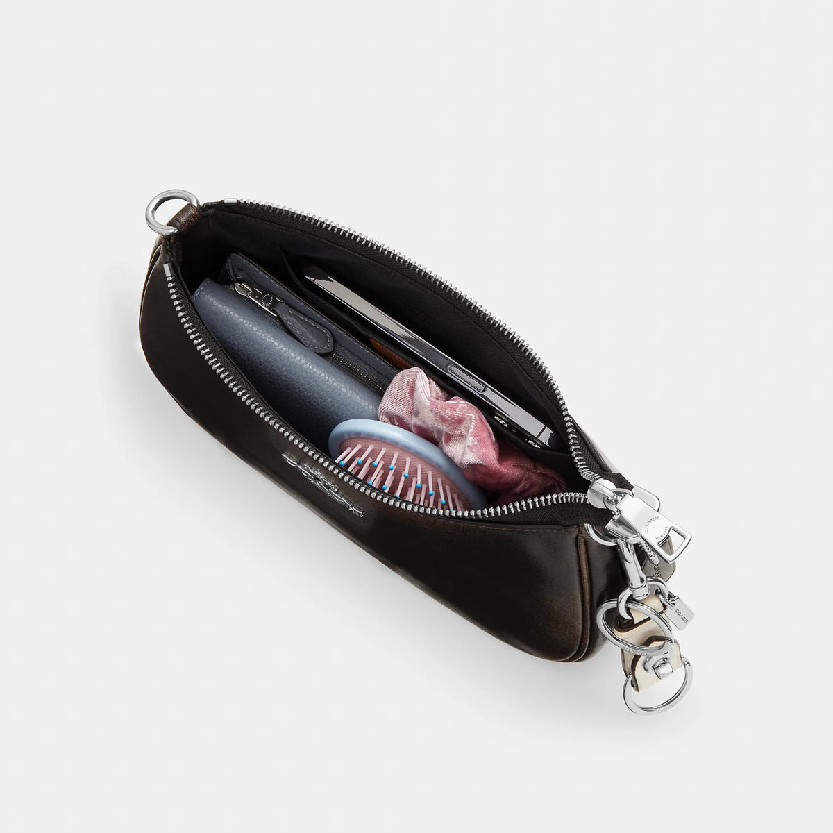 Coach Outlet Teri Shoulder Bag In Loved Leather