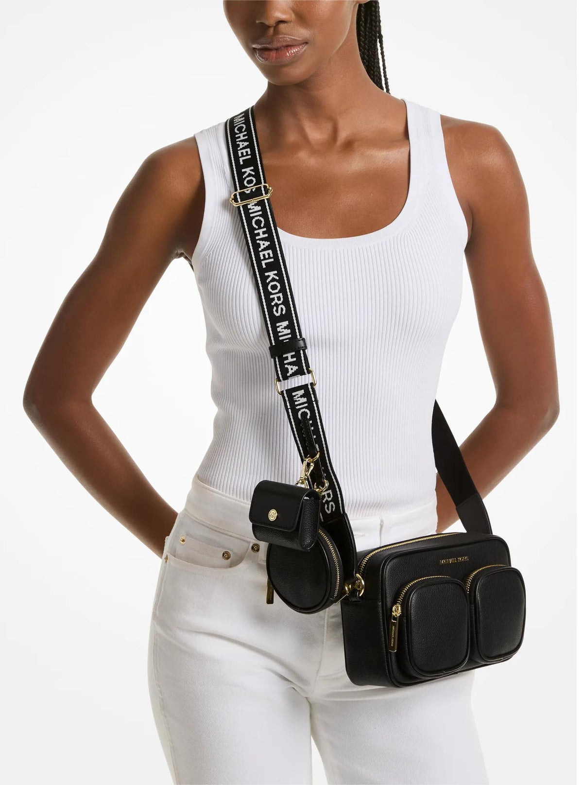 Jet Set Travel Medium Leather Messenger Bag